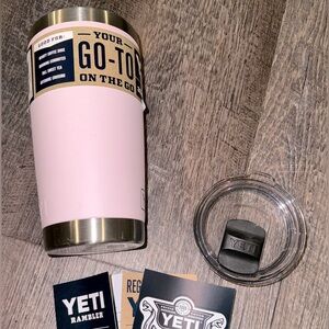 ICE PINK🩷 YETI 20 oz tumbler